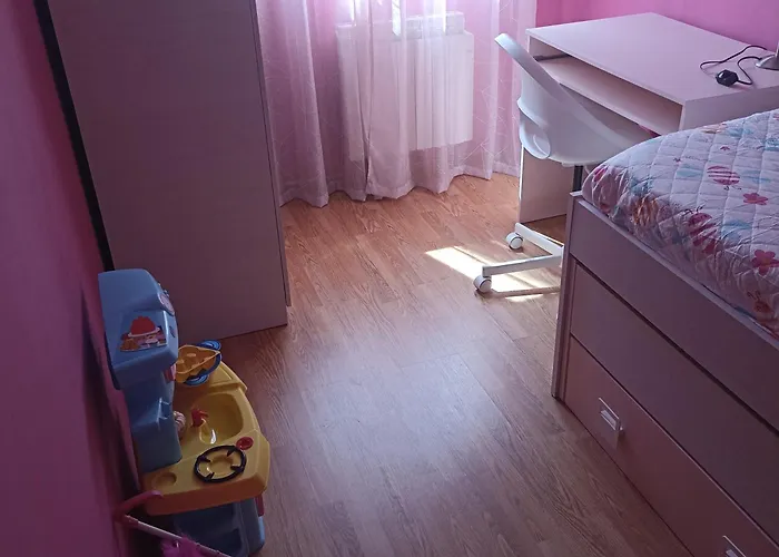 Piso Yade En Oviedo, Proximo A Los Vegas Con Parking Y Wifi